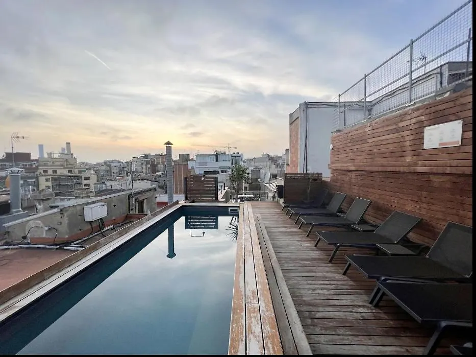 ברצלונה Enjoybcn Gaudi Apartments