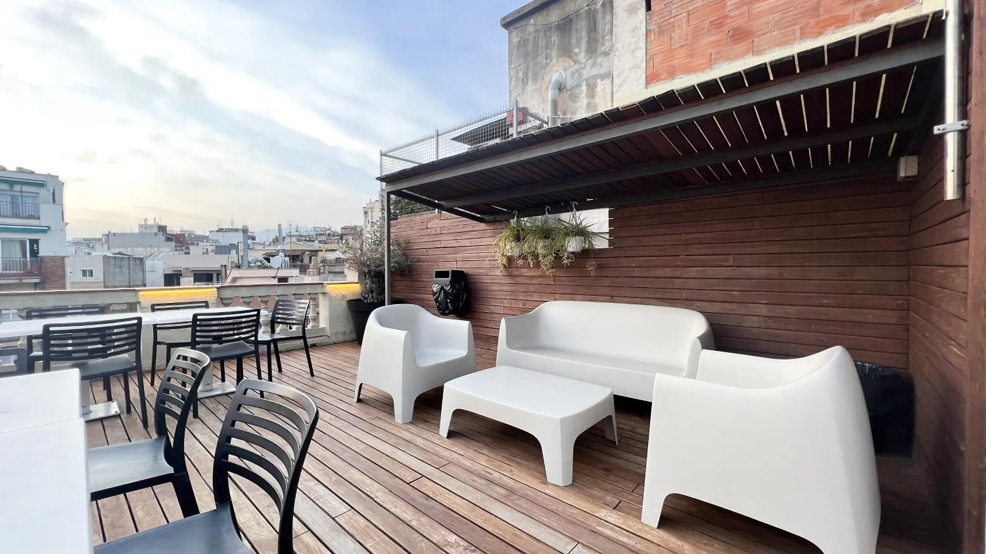 ברצלונה Enjoybcn Gaudi Apartments