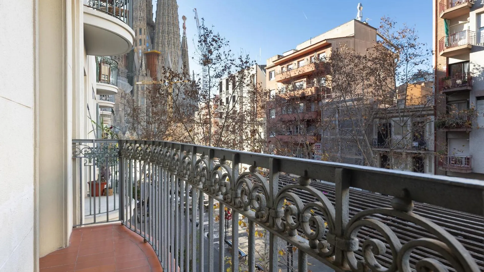 ברצלונה Enjoybcn Gaudi Apartments ספרד