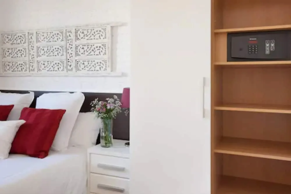 Enjoybcn Gaudi Apartments Барселона