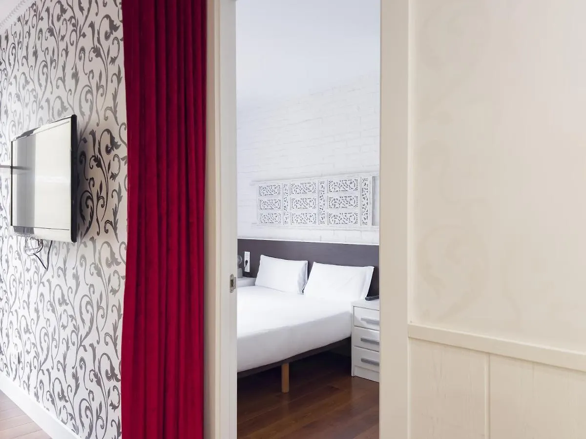 Enjoybcn Gaudi Apartments Барселона Испания