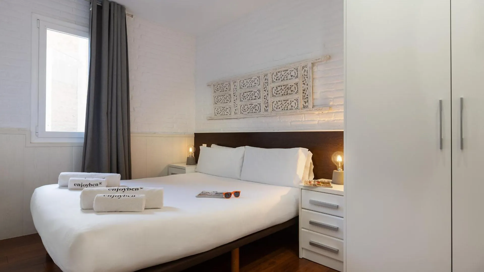 Enjoybcn Gaudi Apartments Barcelona